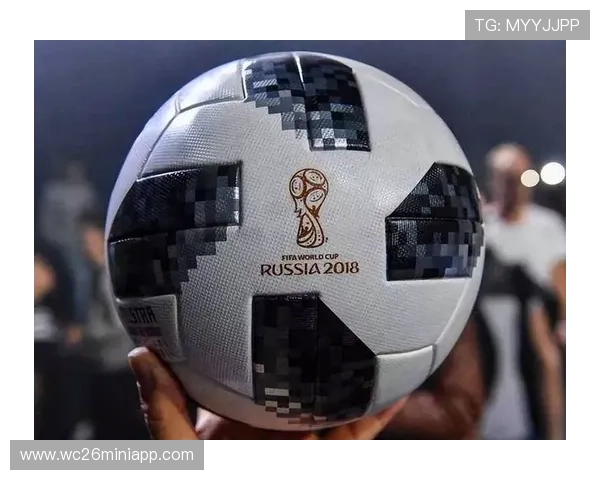 2026年世界杯官方用球正式发布引领足球科技新潮流，展现未来比赛的创新设计与性能提升